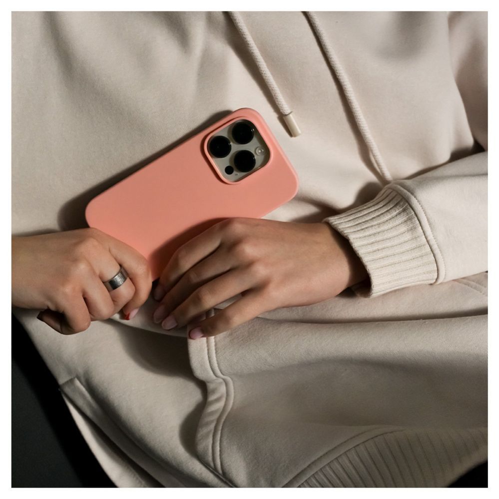 Tagakaaned Evelatus Apple iPhone 14 Pro Max 6.7 Premium Soft Touch Silicone Case Light Pink