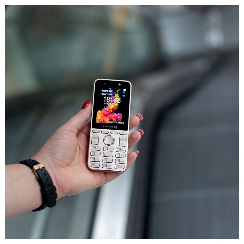 Mobiiltelefon Evelatus Tron DS Gold