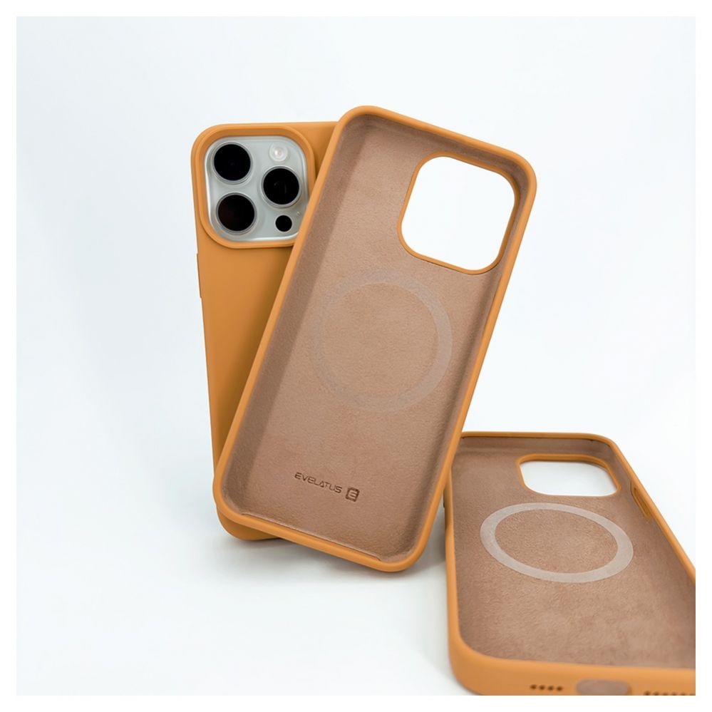 Back panel cover Evelatus Apple iPhone 15 Pro Premium Magsafe Soft Touch Silicone Case Gold