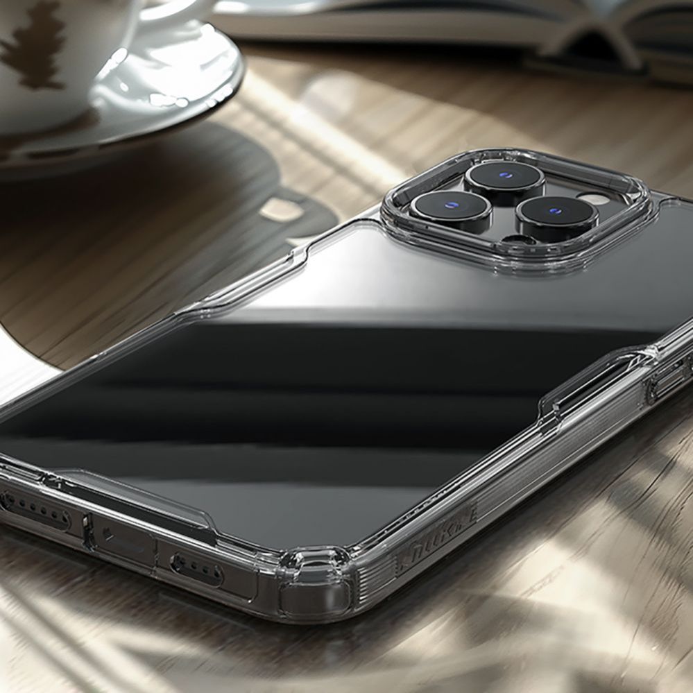 Tagakaaned Nillkin Nillkin Nature Pro Case for iPhone 16 Pro - transparent and white