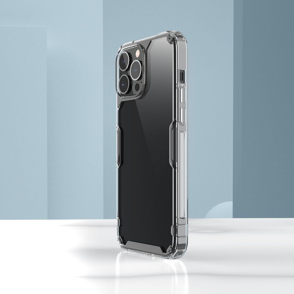 Tagakaaned Nillkin Transparent || White