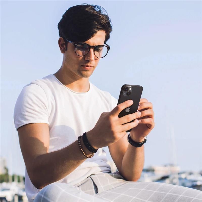 Kaitseklaasid Spigen Spigen Glas.tR EZ Fit Optik Camera Protector for iPhone 14 / Plus / 15 / Plus - Black 2 pcs.