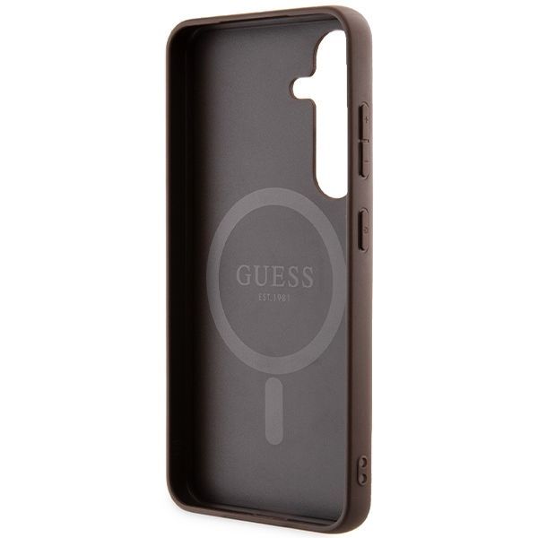 Tagakaaned Guess Brown