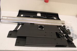 Televizoriaus laikiklis EDBAK  SALE OUT.   Floor stand TR5E 42-65 " Trolleys & Stands Maximum weight (capacity) 50 kg USED AS DEMO, SCRATCHED, MISSING HEXAGON WRENCHES Black 