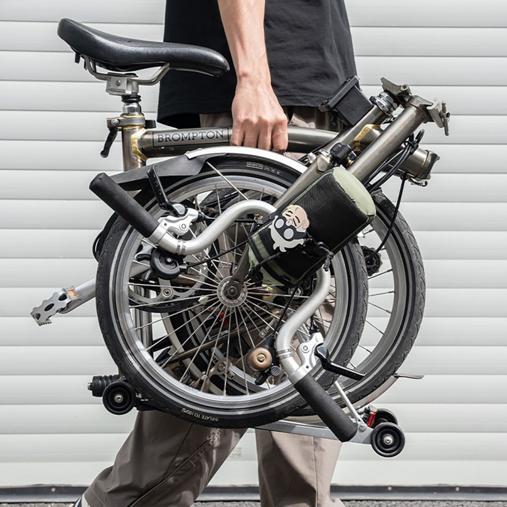 Bicycle accessory Rockbros Rockbros Travel Bottle Bag with Shoulder Strap 1l - Green