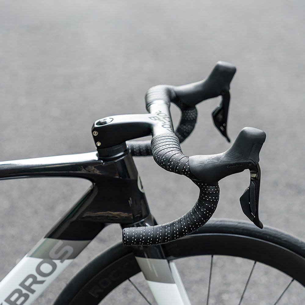 Jalgratta tarvik Rockbros Rockbros EVA Handlebar Tape "Shark" Pattern - Black