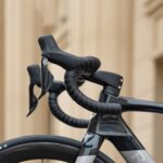 Bicycle accessory Rockbros  Rockbros PU Handlebar Tape "Velour" Pattern - Brown 