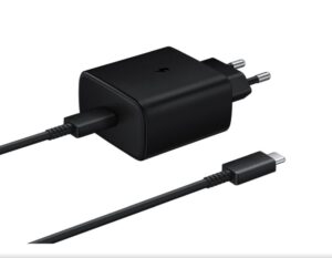Adapteris Samsung  EP-TA845EBE + EP-DW767JBE Samsung 45W Travel Charger + USB-C/USB-C Data Cable Black (OOB Bulk) Black