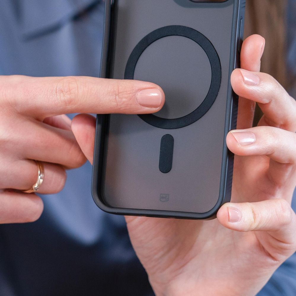 Muud kaubad 3MK 3mk Smoke MagCase for iPhone 17 - Black Semi-Transparent