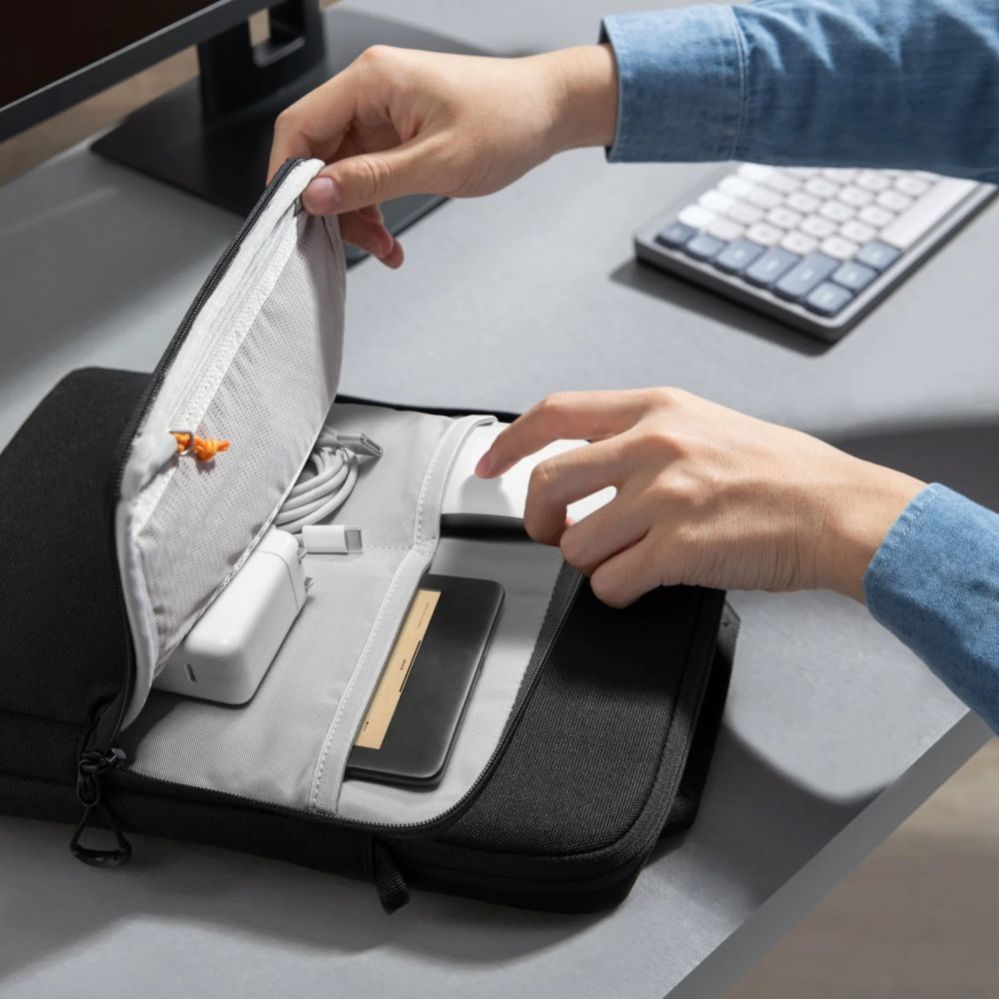 Muud kaubad Tech-Protect Tech-Protect Defender VR Laptop Bag 15-16 - Black