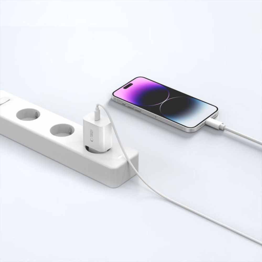 Citas preces Tech-Protect Tech-Protect NC20W Wall Charger with 100 cm USB-C / Lightning Cable - White