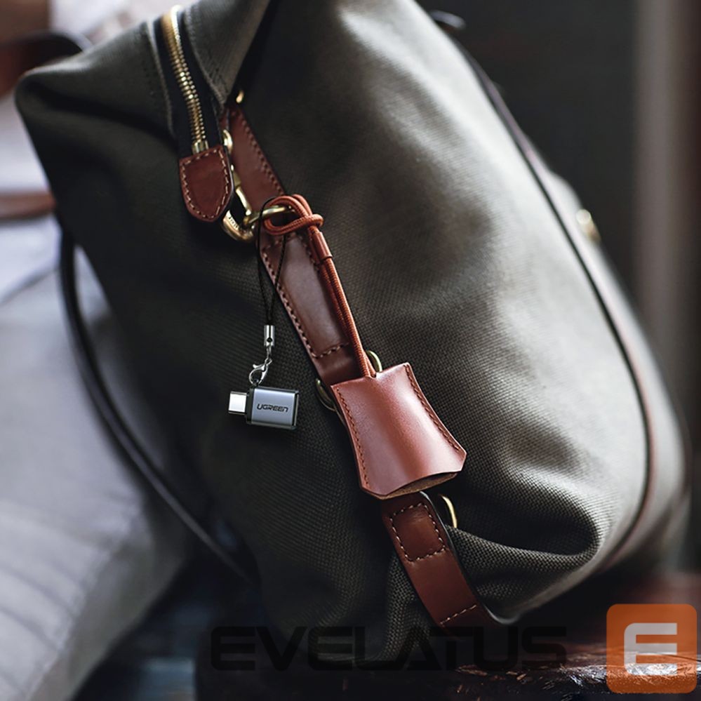 Üleminek Ugreen US270 USB-C (Male) / USB-A 3.0 (Female) Adapter with Lanyard Space Gray