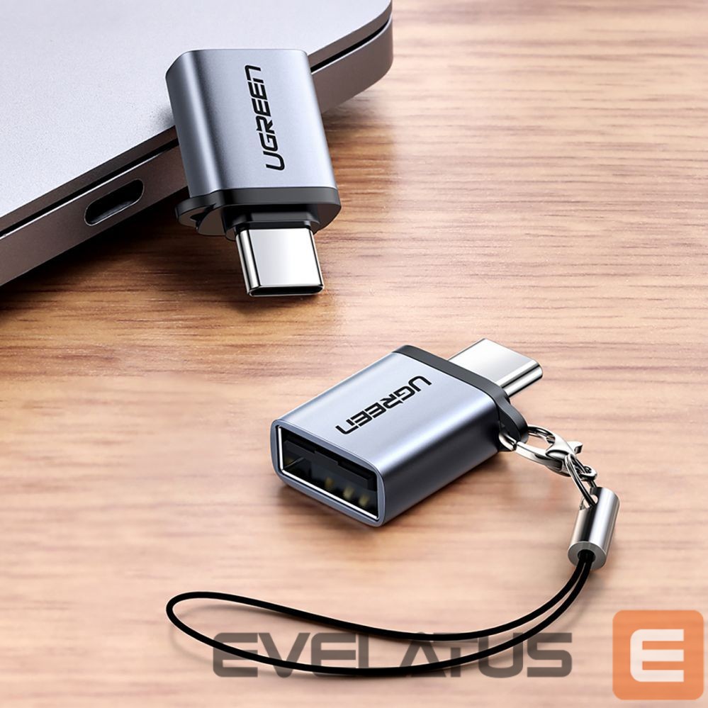 Üleminek Ugreen US270 USB-C (Male) / USB-A 3.0 (Female) Adapter with Lanyard Space Gray