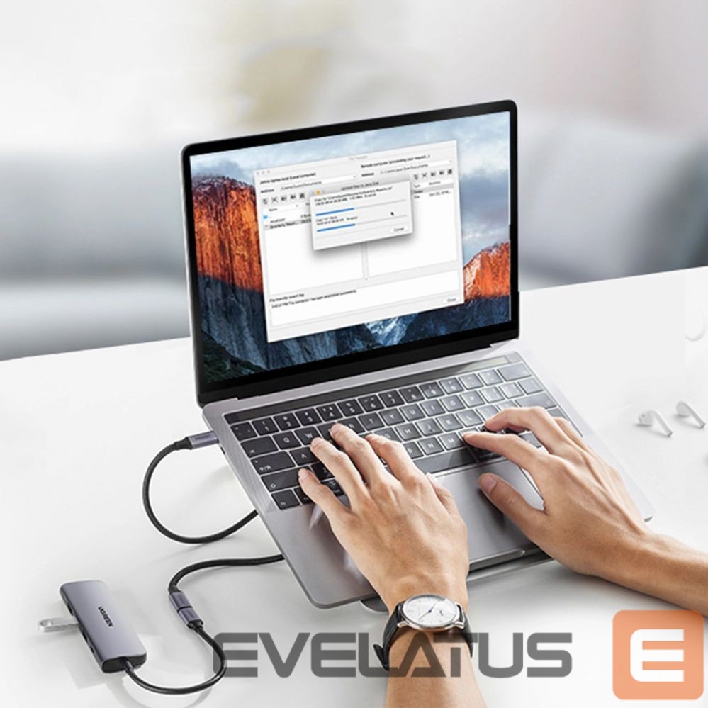 Kaabel Ugreen Ugreen US372 80810 USB-C - USB-C PD QC cable 100W 5A 10Gbps 0.5m - gray