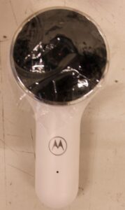 Serveris – kiti priedai Motorola  SALE OUT.  VM65X CONNECT 5.0" Full HD Wi-Fi Video Baby Monitor with Crib Mount, White/Gold |  Full HD Wi-Fi Video Baby Monitor with Crib Mount | VM65X CONNECT 5.0" | 5.0" LCD colour display with 480 x 272 resolution; Lullabies; Room temperature monitoring; Infrared night vision; LED sound level indicator; Wi-Fi connectivity for on-the-go viewing; 2.4GHz FHSS  wireless technology for in-home viewing; Digital pan, tilt and zoom; High sensitivity microphone; Rechargeable parent unit; Secure and private connection; Over-the-crib mount; Flexible magnetic mount | White/Gold | DEMO 