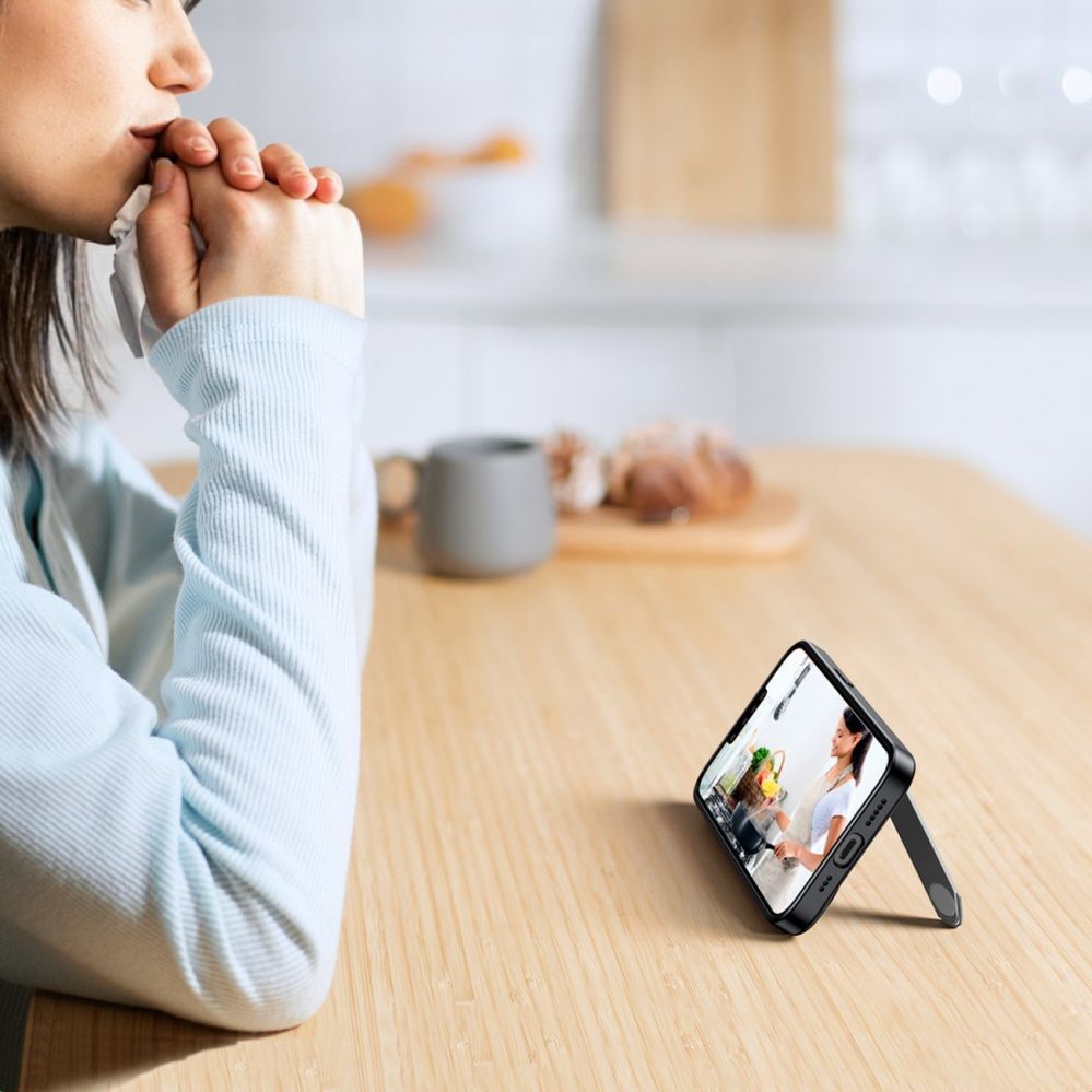 Tagakaaned Ugreen Ugreen LP634 Kickstand Protective Case Hard Cover with Gel Frame and Built-in Stand for iPhone 14 Plus (90925)