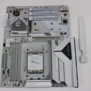 Motherboard for Intel processors Gigabyte  SALE OUT.  USED, REFURBISHED, WITHOUT ACCESSORIES, ONLY BACK PANEL, AND ANTENA INCLUDED 